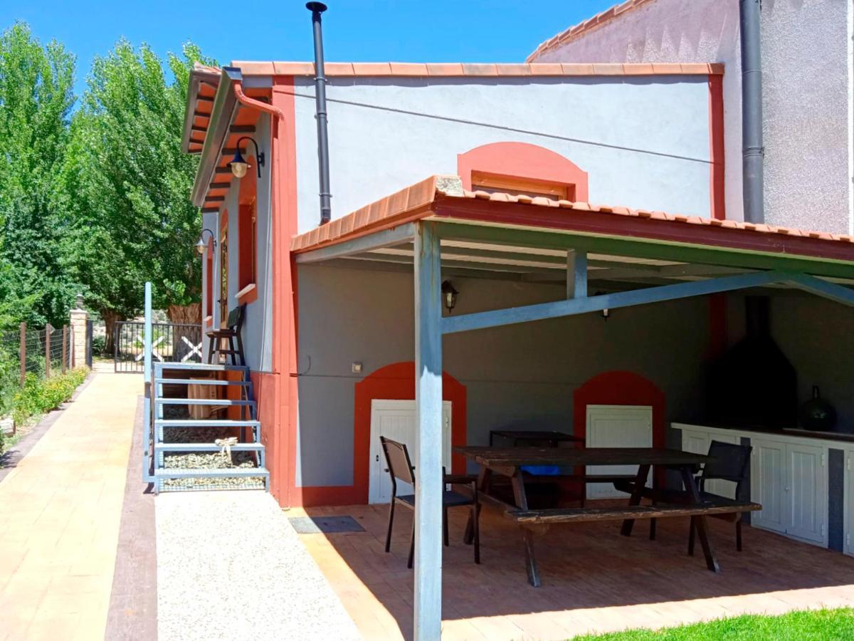 El Vagon De Baides Guest House Ngoại thất bức ảnh